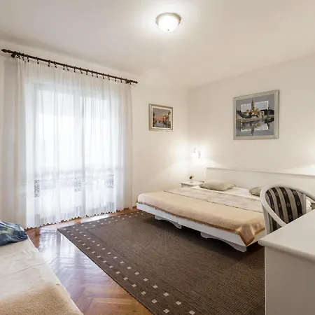 1 Bedroom Amazing In Appartamento